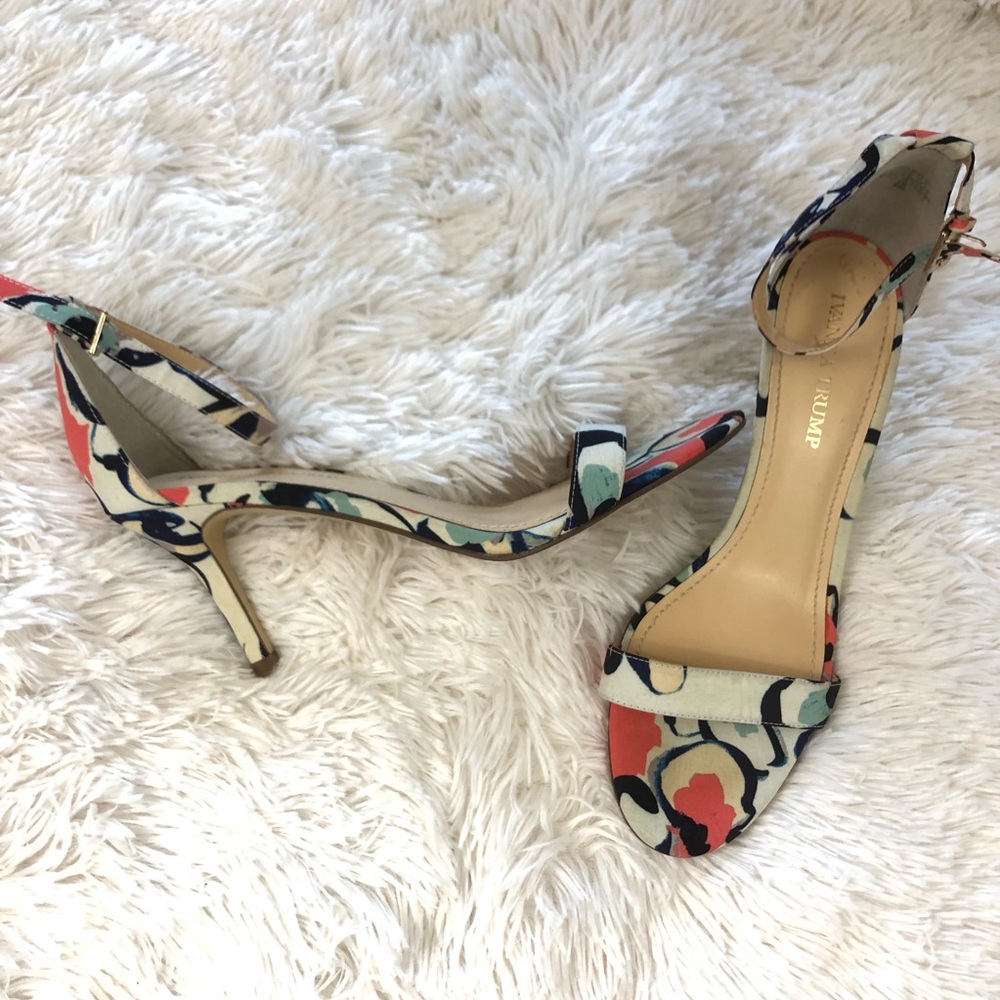 Ivanka Trump • Heels • Colorful • 9M • Pumps